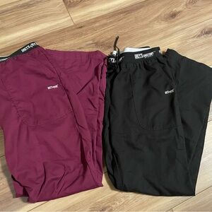 Grey’s Anatomy by Barco size M, set of 2 scrub pants